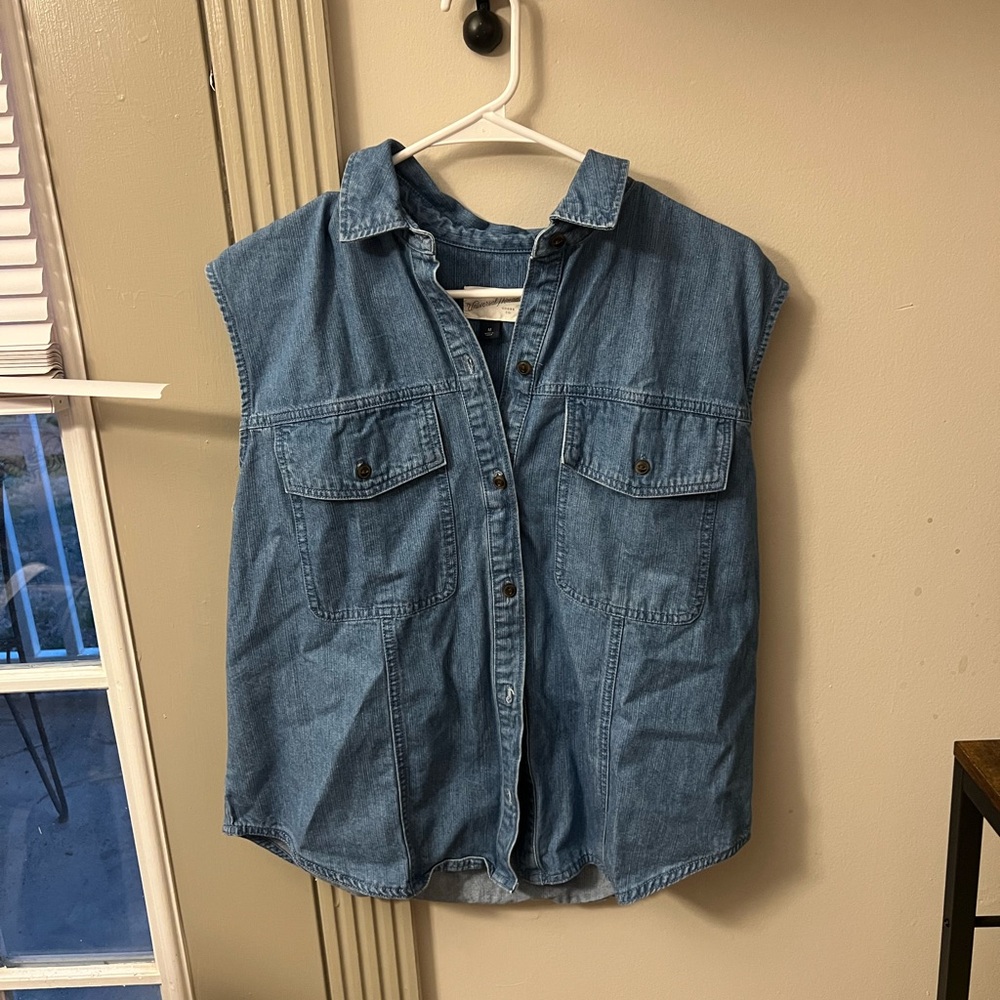 Universal Thread Blue Denim Sleeveless Top